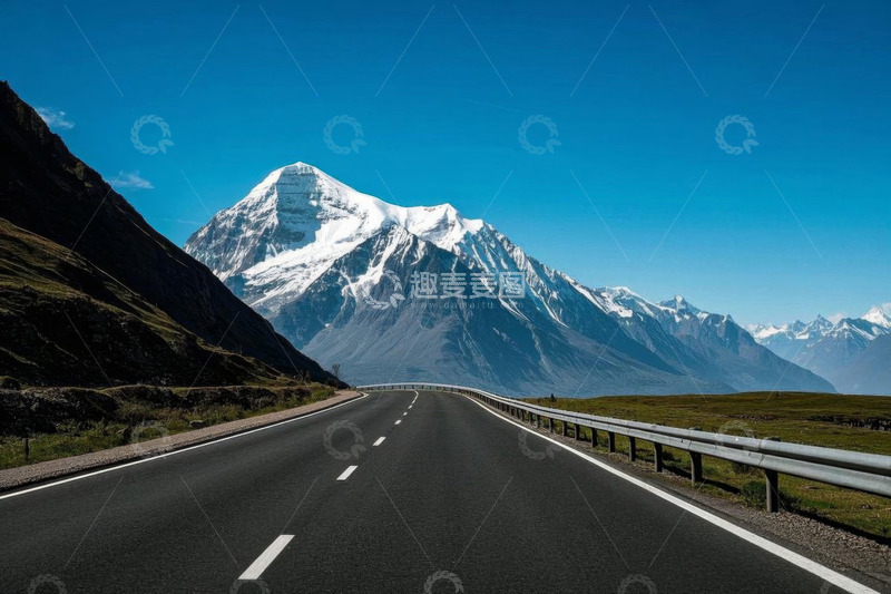 高清大图下载【趣麦麦图】公路雪山自然风光