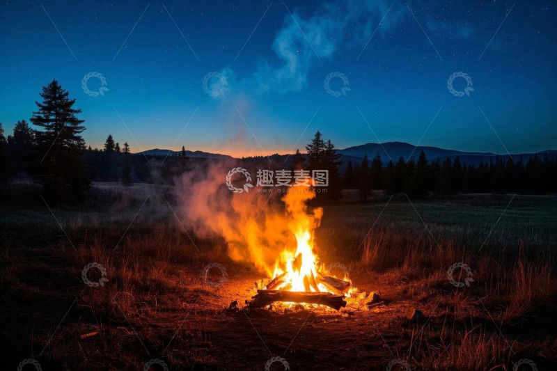 高清大图下载【趣麦麦图】野外夜幕下的篝火景观