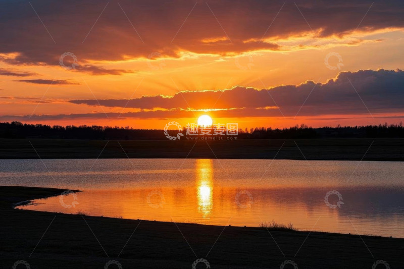 高清大图下载【趣麦麦图】湖畔日落自然景观