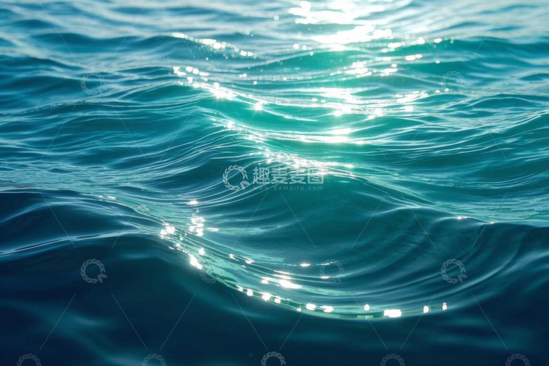 高清大图下载【趣麦麦图】阳光下波光粼粼的海面