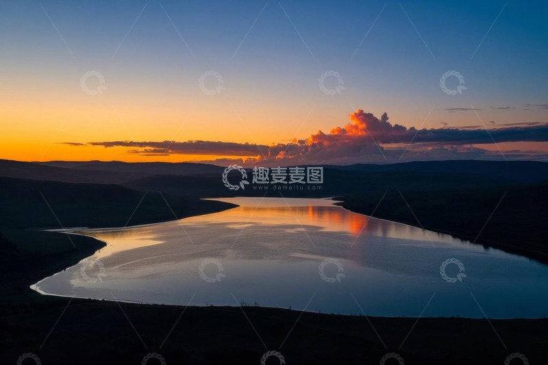 高清大图下载【趣麦麦图】湖泊日落自然风光全景