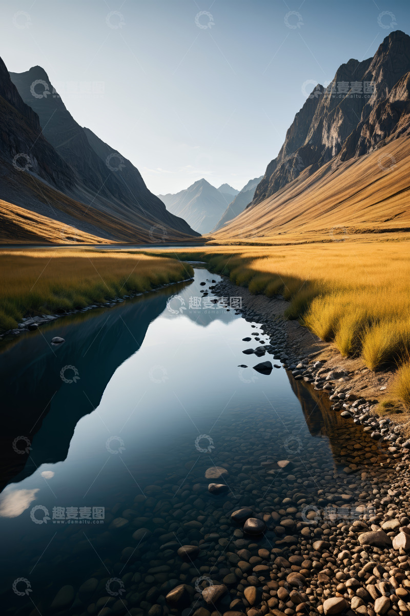 高清大图下载【趣麦麦图】山谷间清澈溪流自然风光