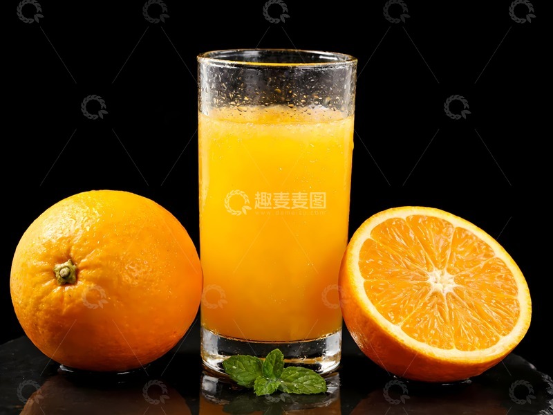 高清大图下载【趣麦麦图】一杯新鲜橙汁与橙子