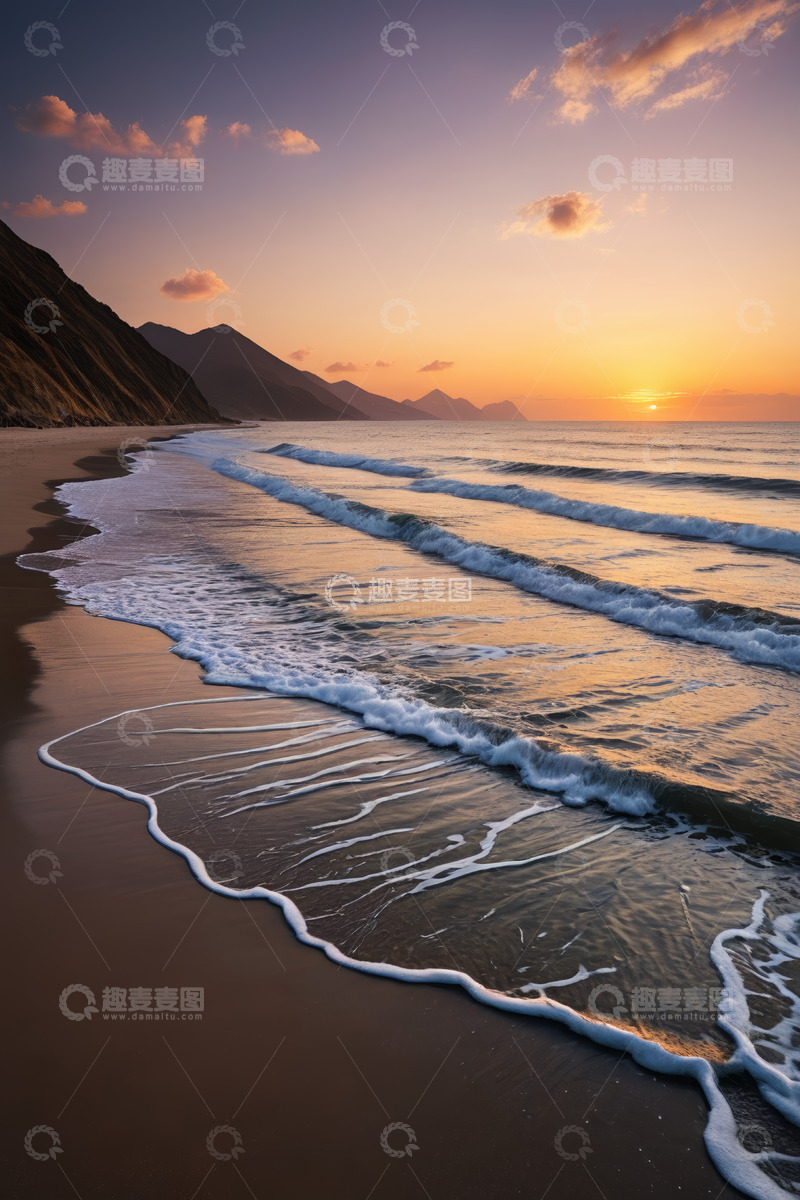 高清大图下载【趣麦麦图】海滩日落海浪拍打岸边景象