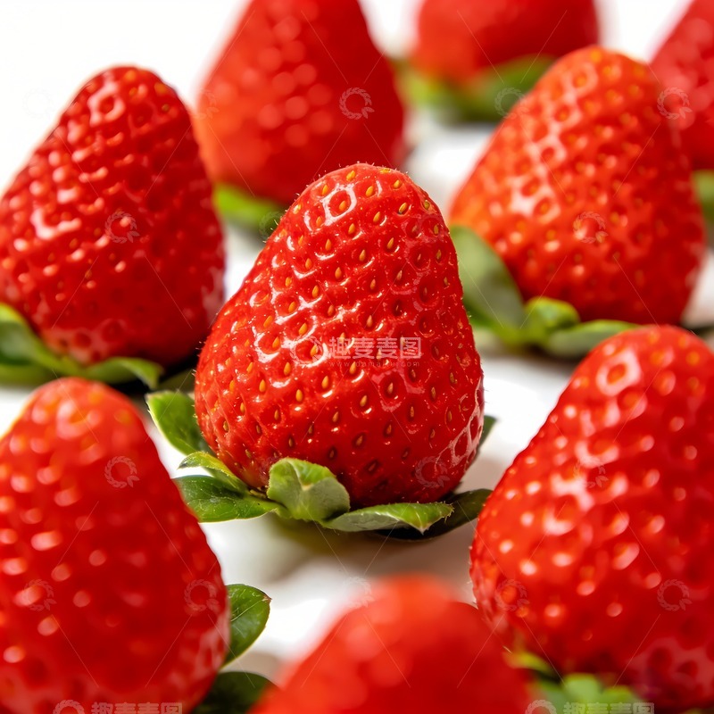 高清大图下载【趣麦麦图】几个诱人的草莓