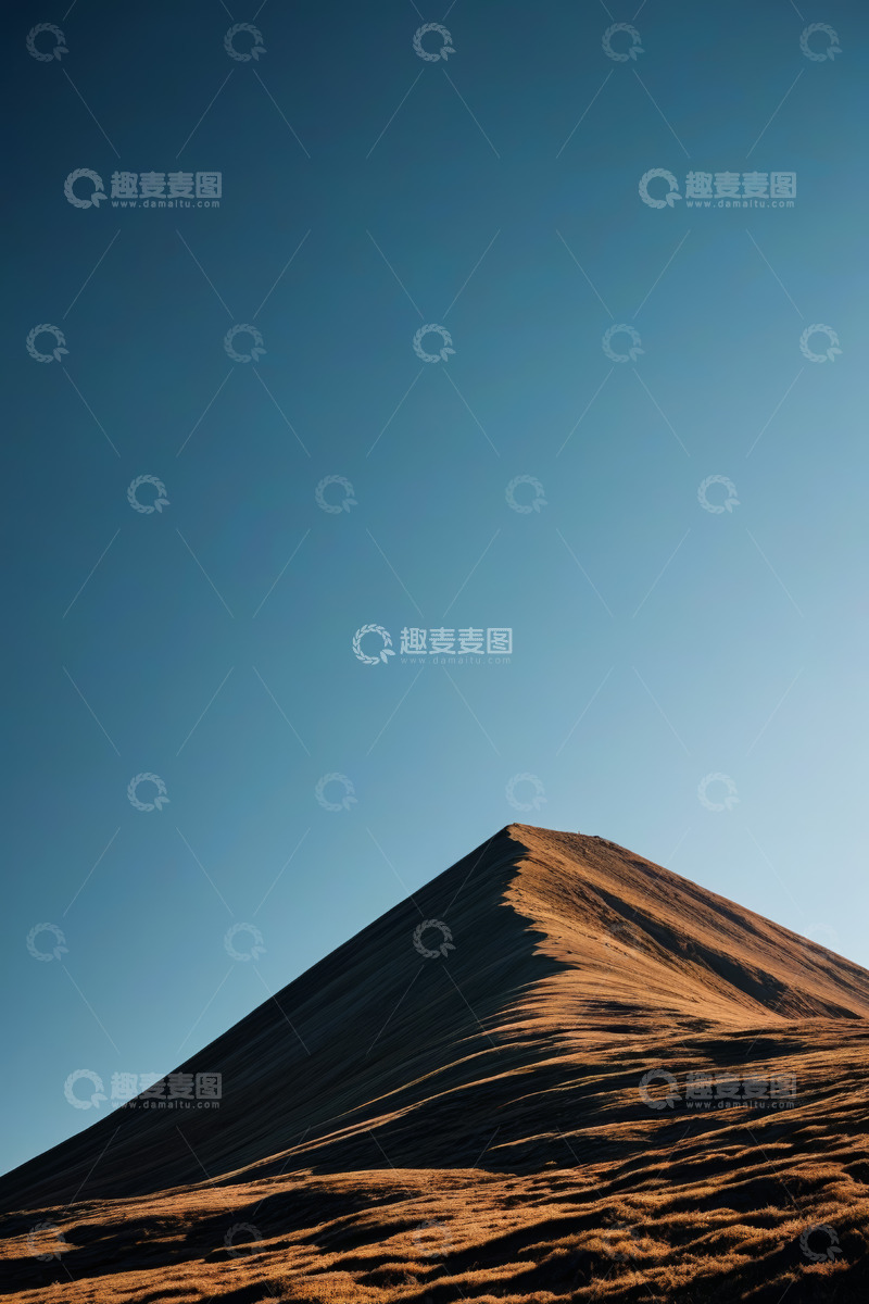 高清大图下载【趣麦麦图】蓝天之下的山丘风景