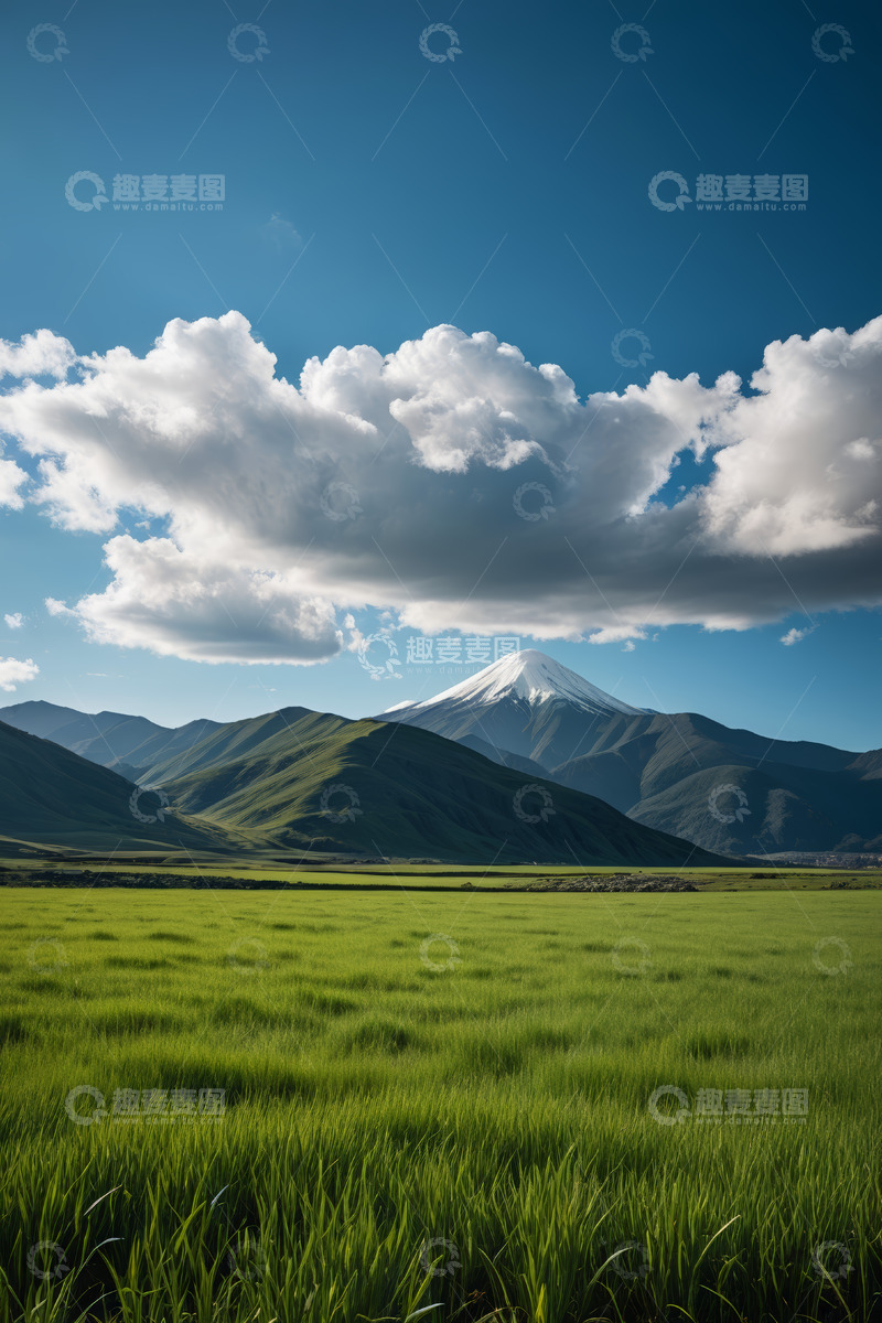高清大图下载【趣麦麦图】草原雪山蓝天自然风光