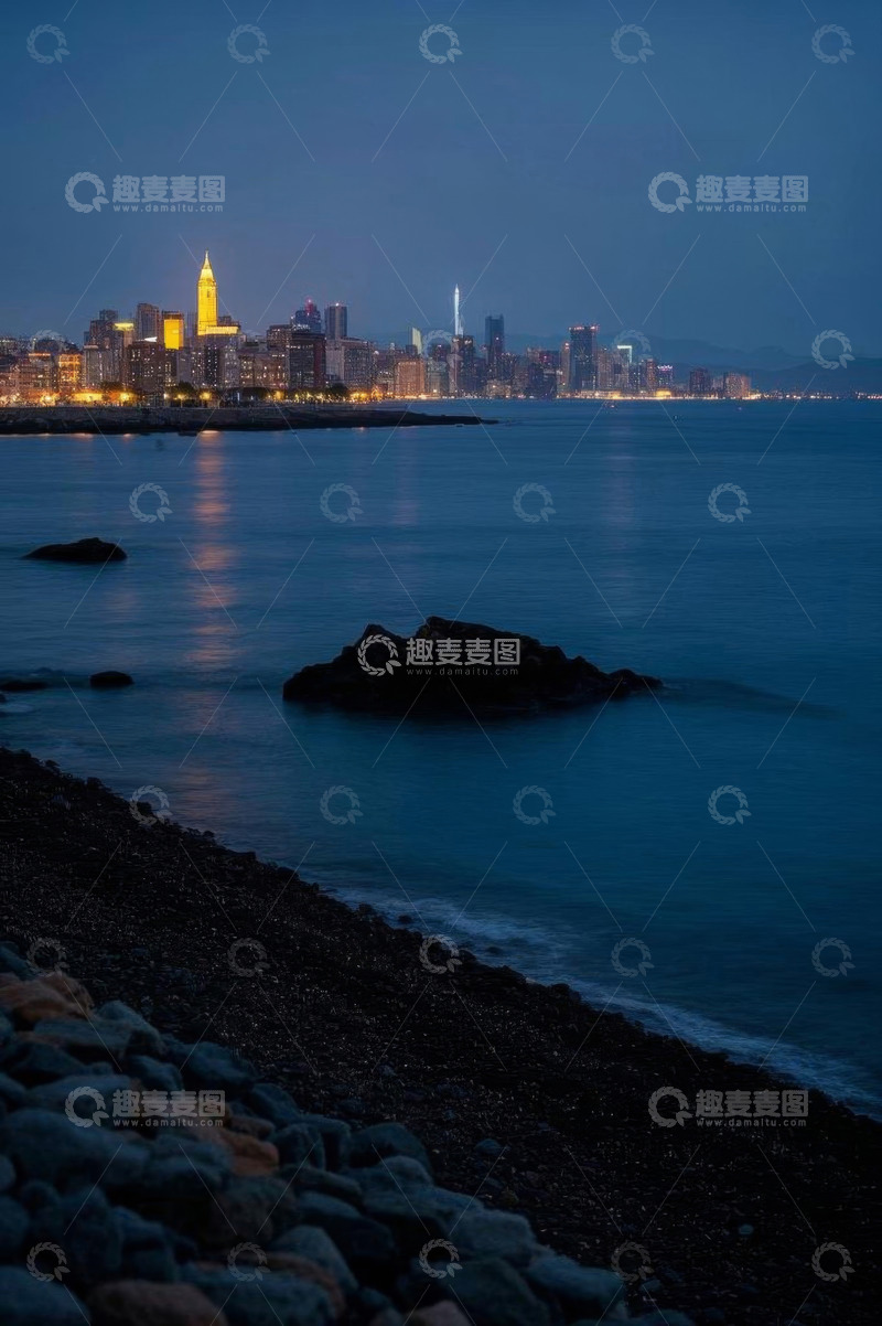 高清大图下载【趣麦麦图】海滨城市黄昏夜景