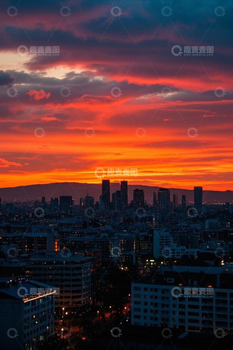 高清大图下载【趣麦麦图】城市黄昏天际线与绚丽晚霞