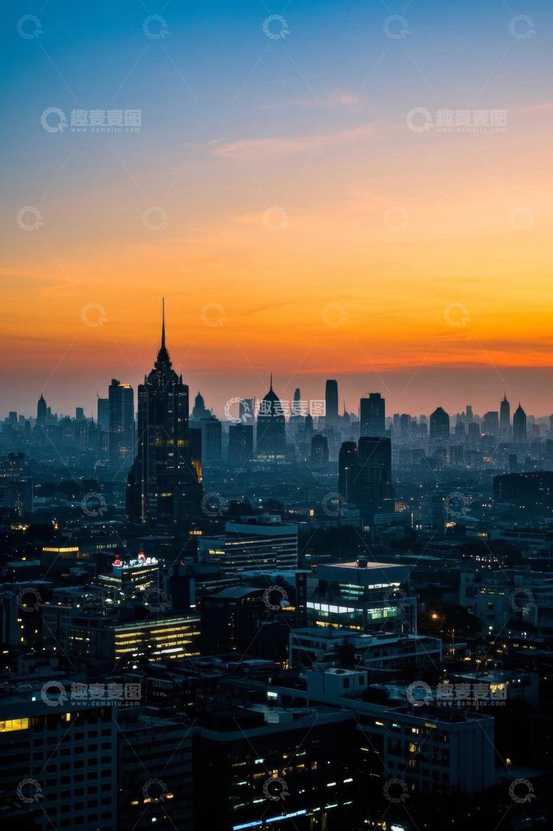 高清大图下载【趣麦麦图】黄昏时的城市高楼景观