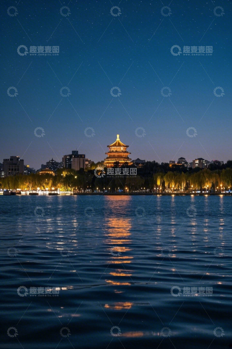 高清大图下载【趣麦麦图】湖畔古建筑夜景