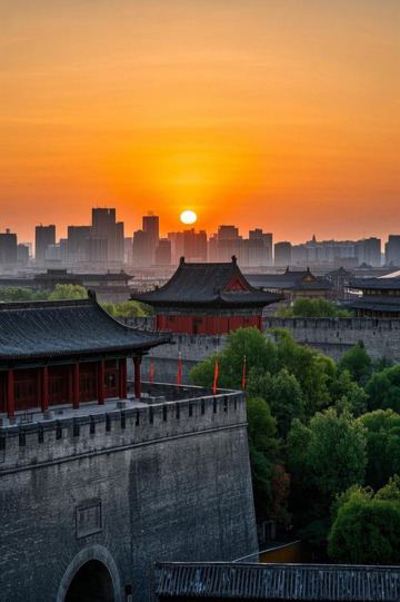 西安城墙日落全景
