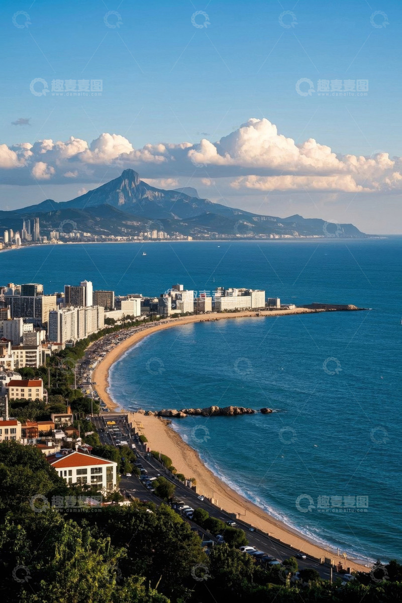 高清大图下载【趣麦麦图】海滨城市海岸线与远山景观