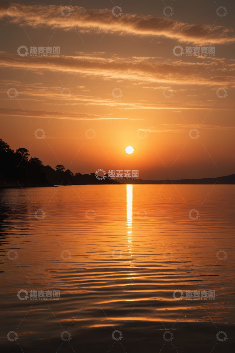 高清大图下载【趣麦麦图】湖面夕阳西下自然景观