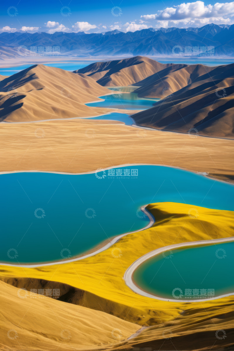 高清大图下载【趣麦麦图】沙漠湖泊自然风光全景