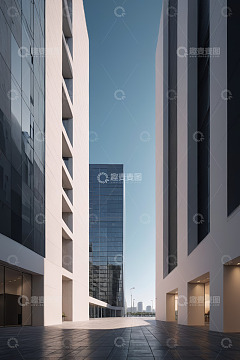 现代城市高楼间的开阔空间