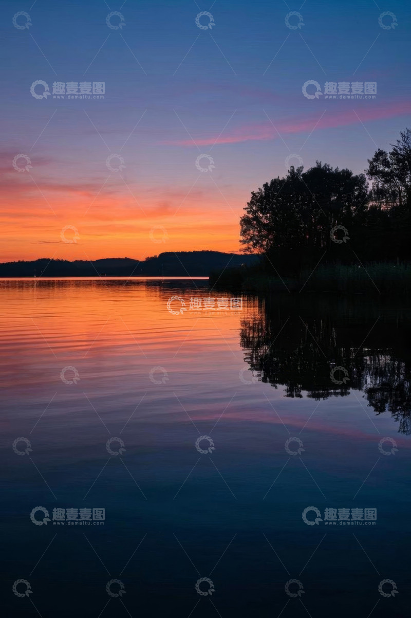高清大图下载【趣麦麦图】湖畔日落自然风光