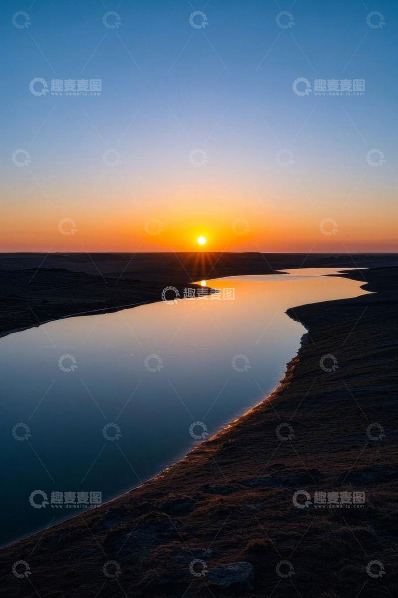高清大图下载【趣麦麦图】河畔日出自然风光