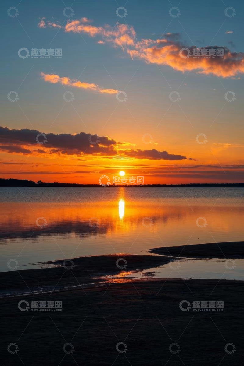高清大图下载【趣麦麦图】湖畔日落自然景观