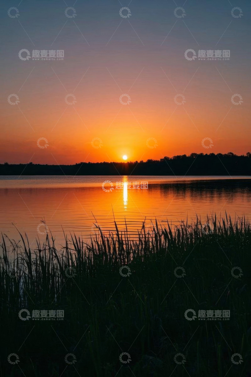 高清大图下载【趣麦麦图】湖畔日落自然风光