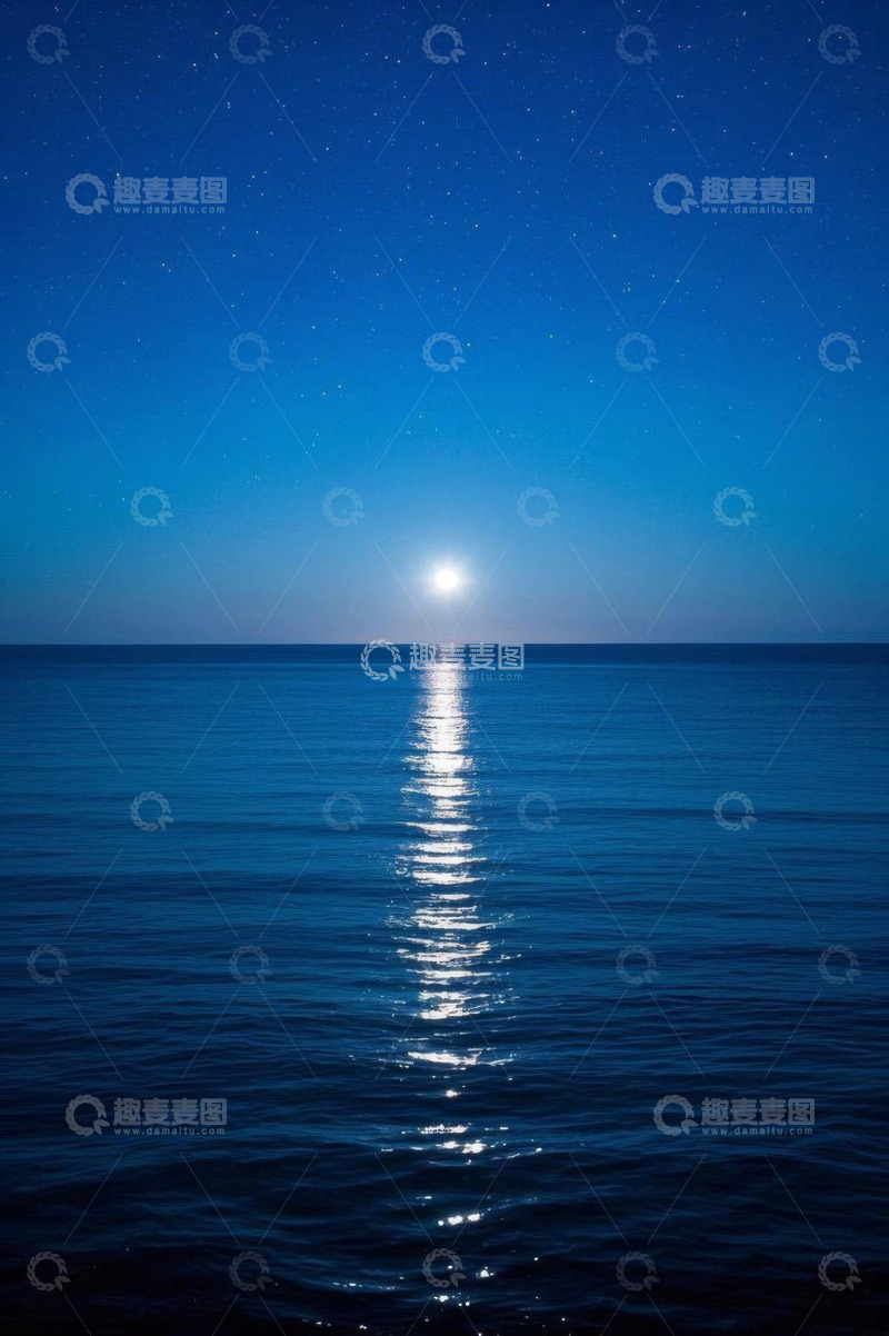高清大图下载【趣麦麦图】月夜下宁静的海洋景象