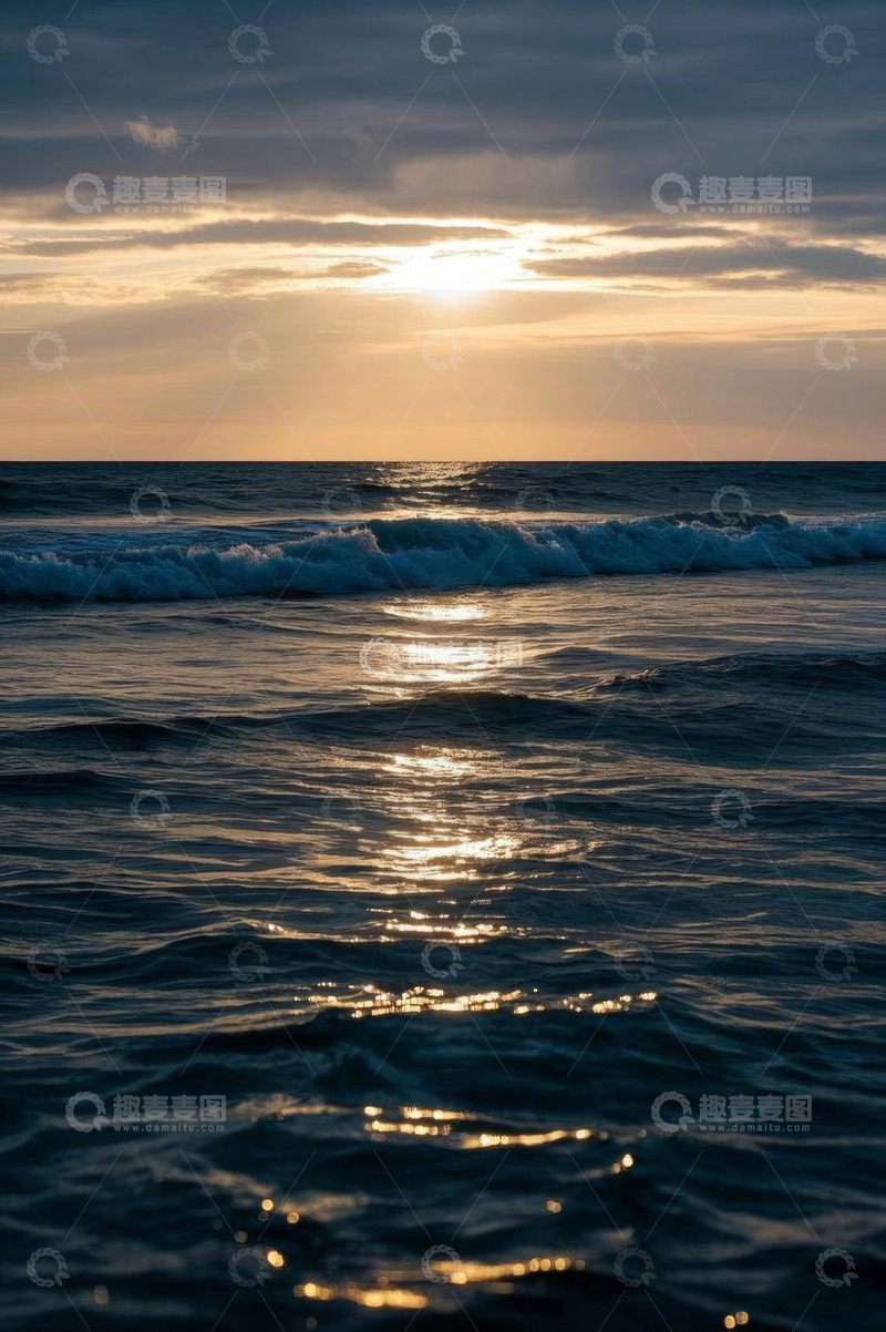 高清大图下载【趣麦麦图】海洋日落波光粼粼景象