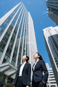 都市丽人职场女性自信向上