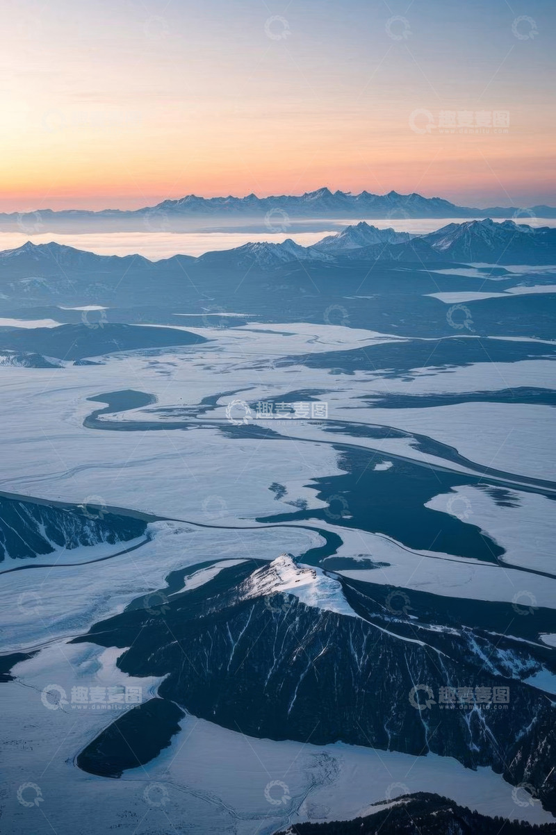 高清大图下载【趣麦麦图】雪山河流自然风光全景