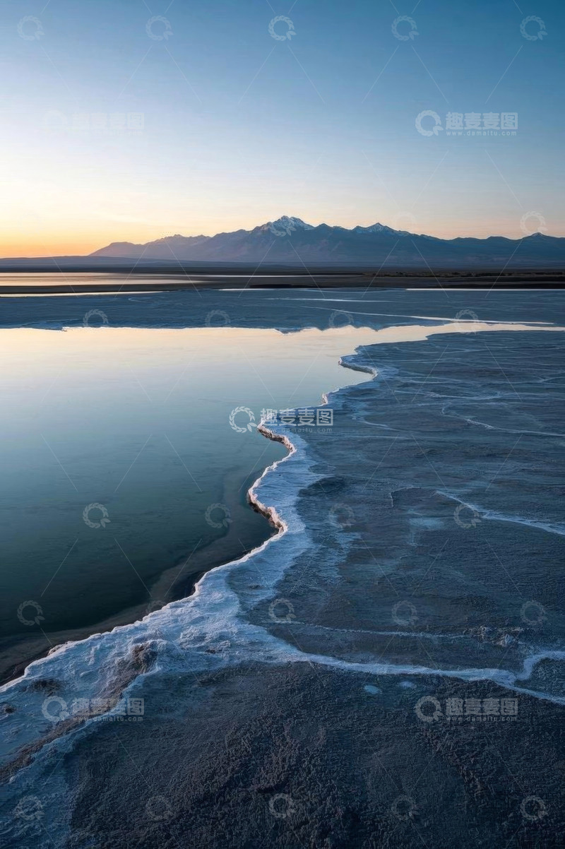 高清大图下载【趣麦麦图】青海盐湖与远山日落景象