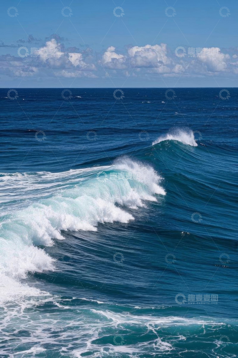 高清大图下载【趣麦麦图】蓝色海洋翻涌的白色浪花