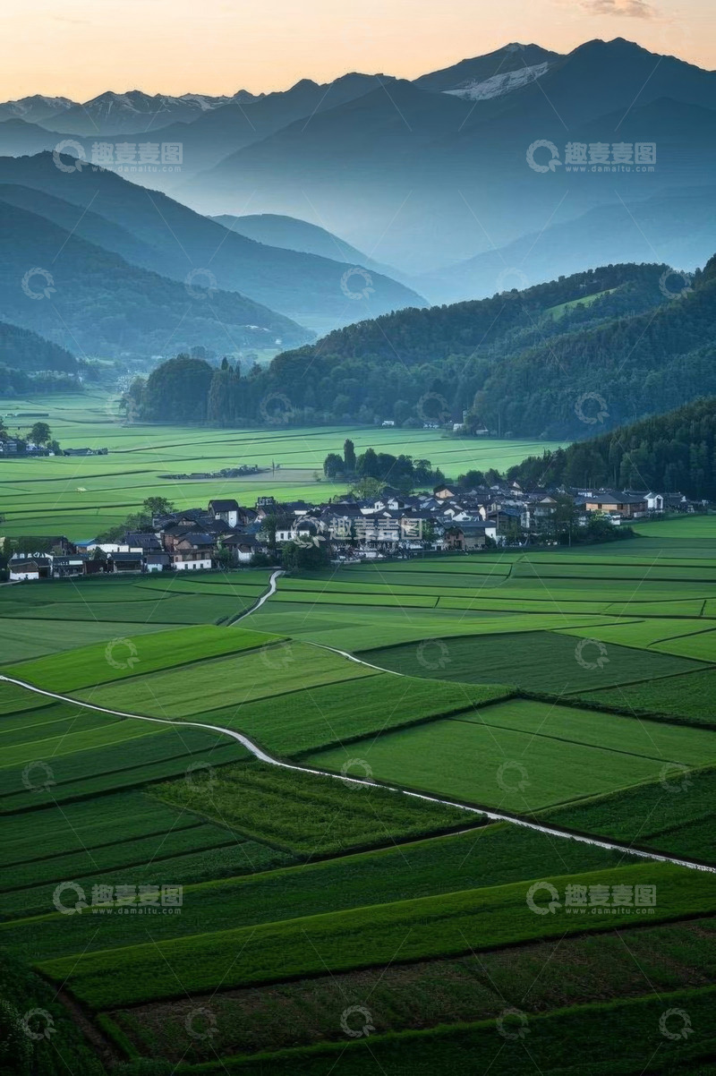 高清大图下载【趣麦麦图】山村田野风光全景