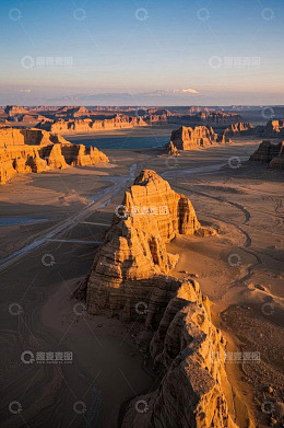 沙漠雅丹地貌航拍全景