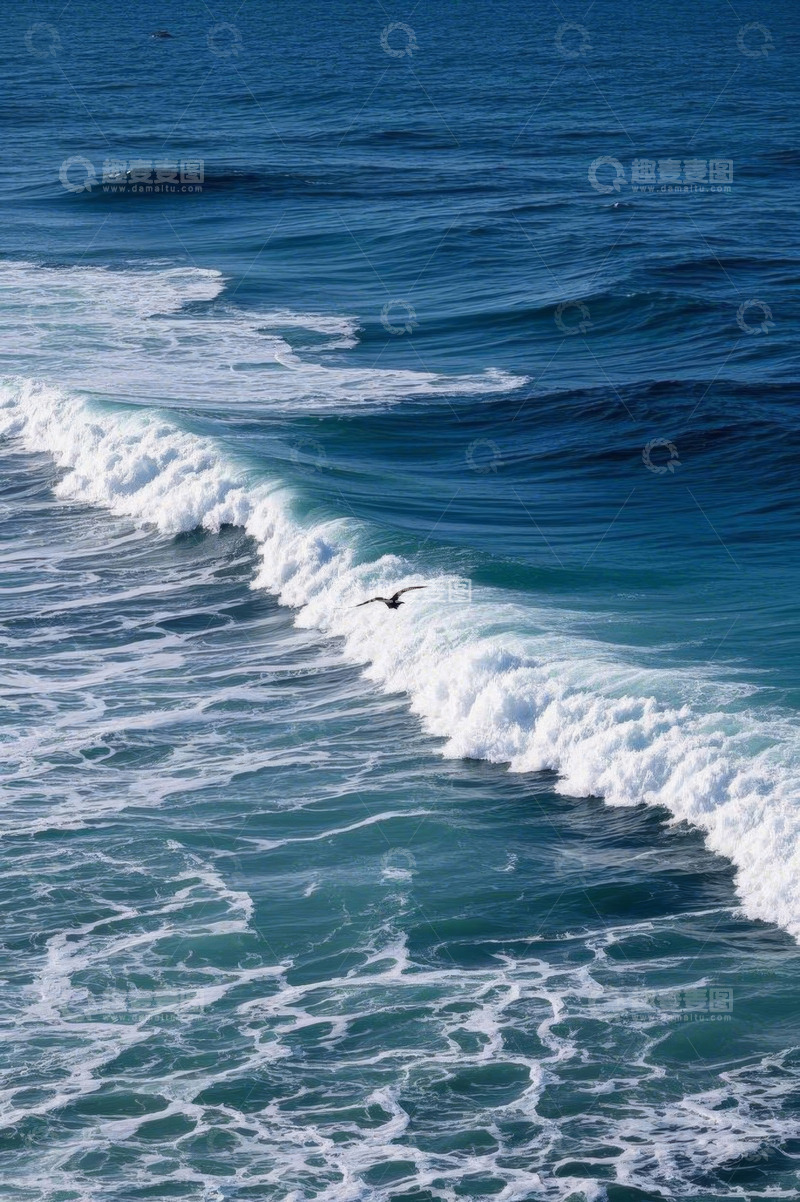 高清大图下载【趣麦麦图】海浪翻涌的蓝色海洋景观