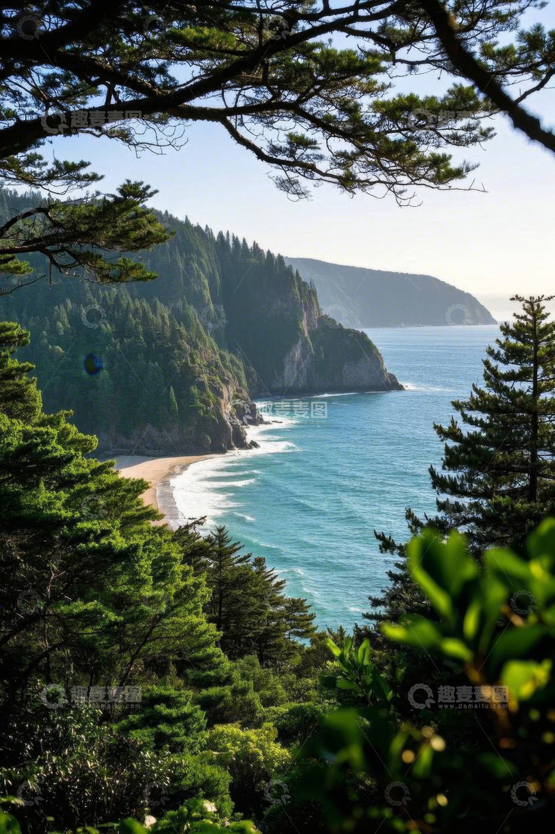 高清大图下载【趣麦麦图】山林间的海岸风景