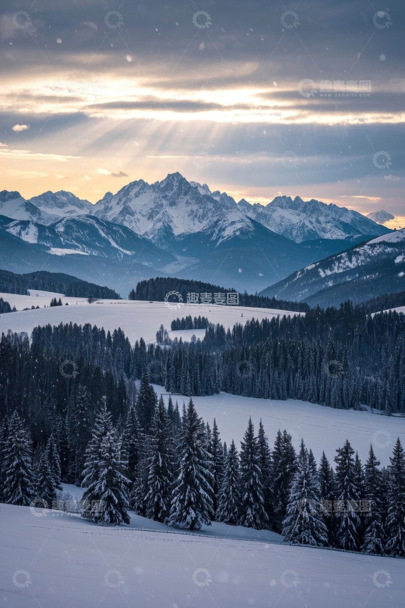 高清大图下载【趣麦麦图】雪山森林冬日户外风景