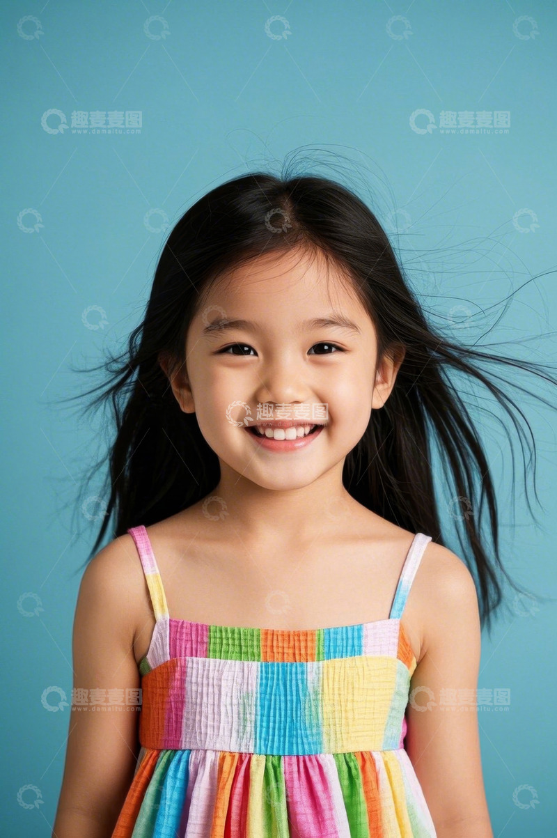 高清大图下载【趣麦麦图】快乐的小女孩甜美笑容