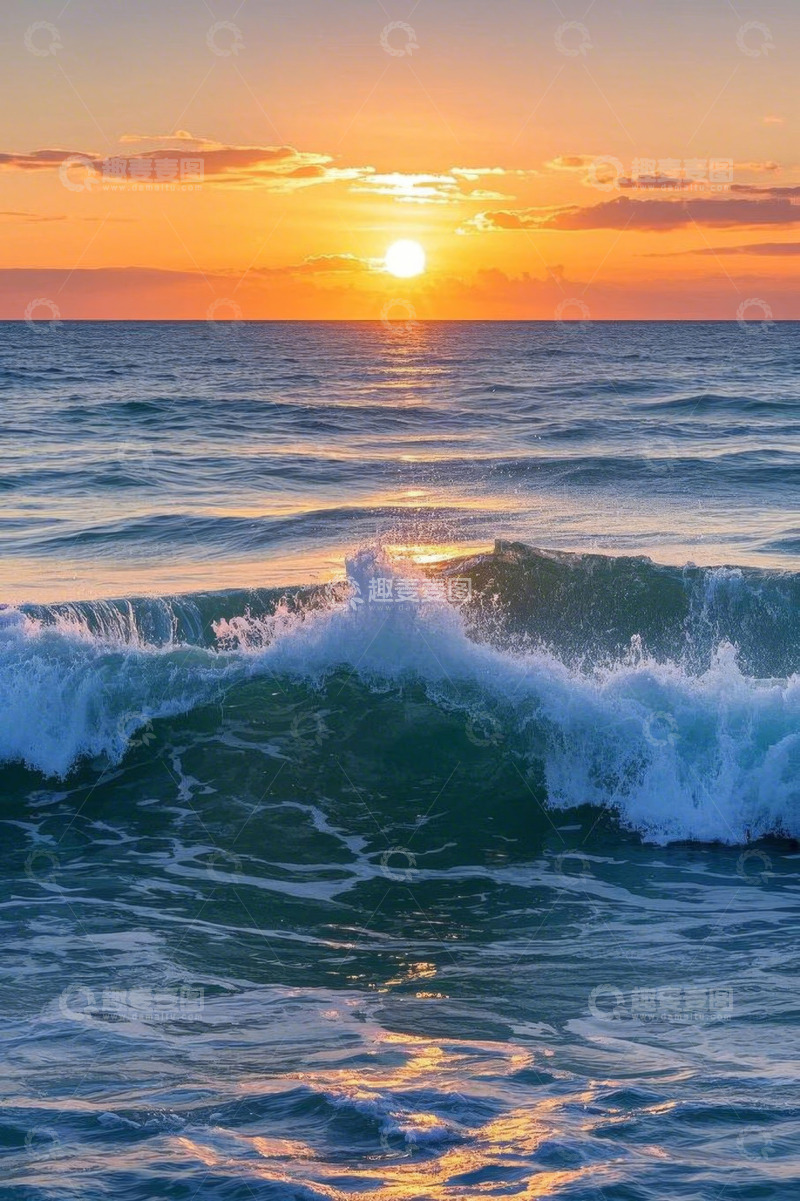 高清大图下载【趣麦麦图】海上日落与翻涌海浪景象