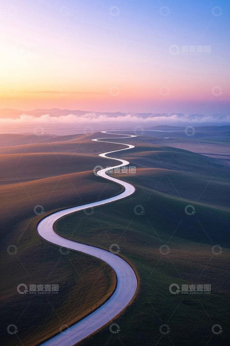 高清大图下载【趣麦麦图】航拍原野蜿蜒公路日出景象