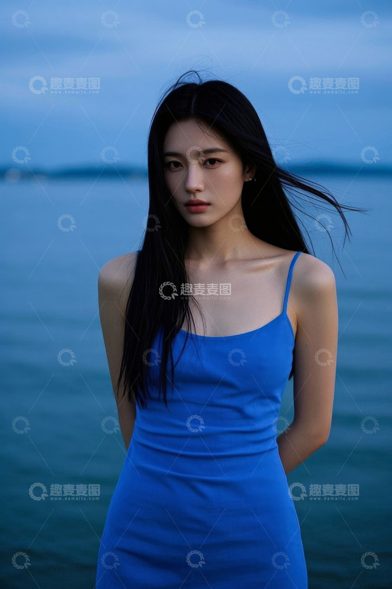 高清大图下载【趣麦麦图】蓝裙女子海边写真气质优雅