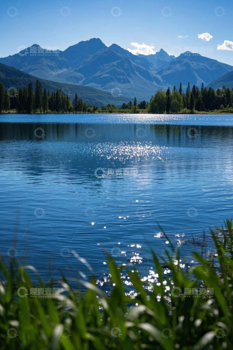 高清大图下载【趣麦麦图】湖畔青山自然风光美景