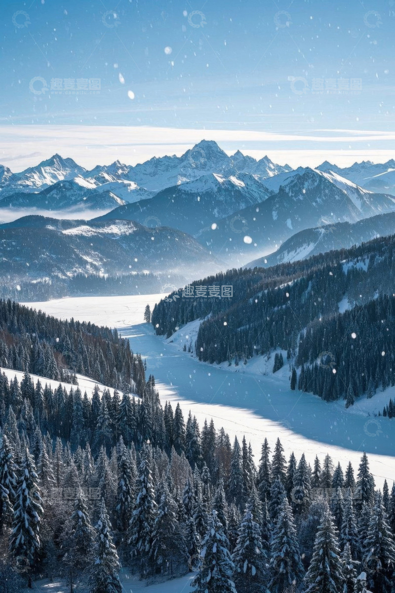 高清大图下载【趣麦麦图】雪覆山林与远山雪景