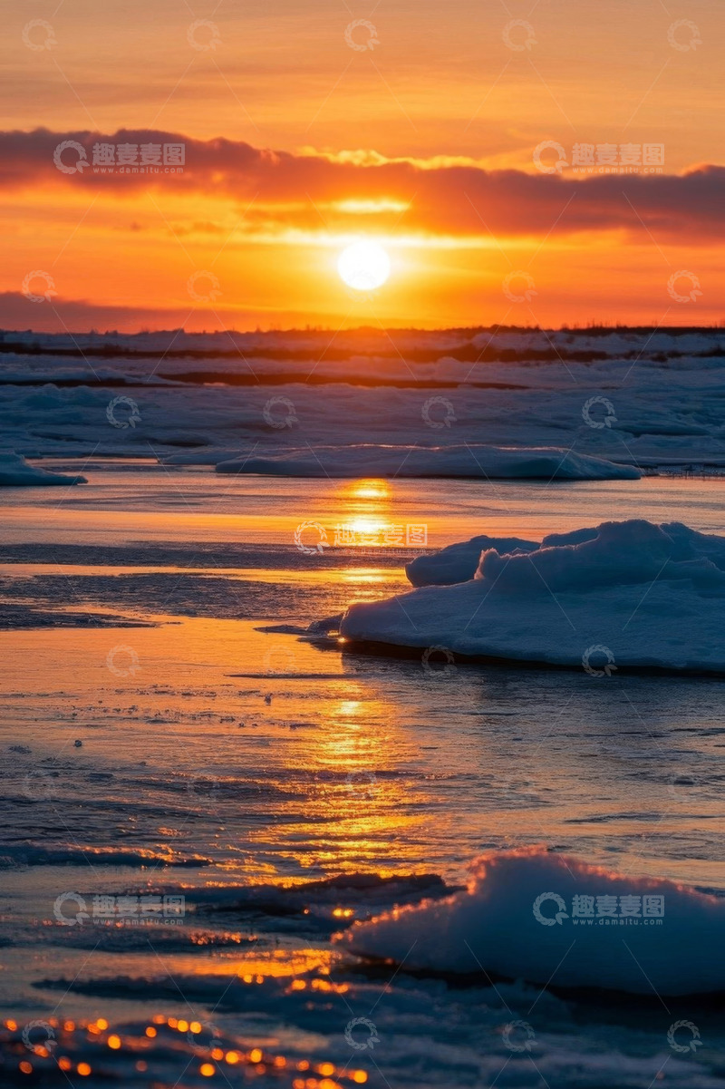 高清大图下载【趣麦麦图】夕阳下的冰面与浮冰景观
