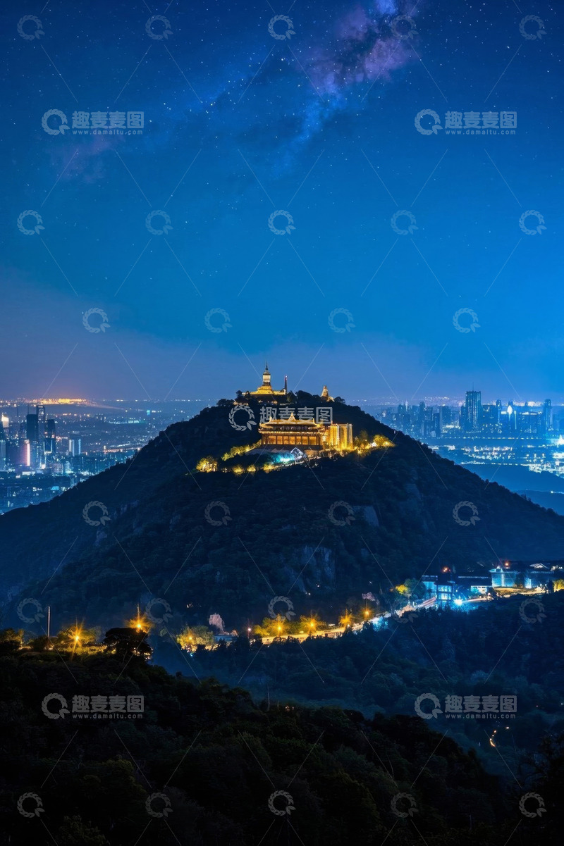 高清大图下载【趣麦麦图】山顶古建筑夜景与星空俯瞰