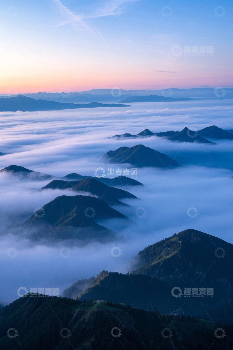 高清大图下载【趣麦麦图】山间云海日出自然景观