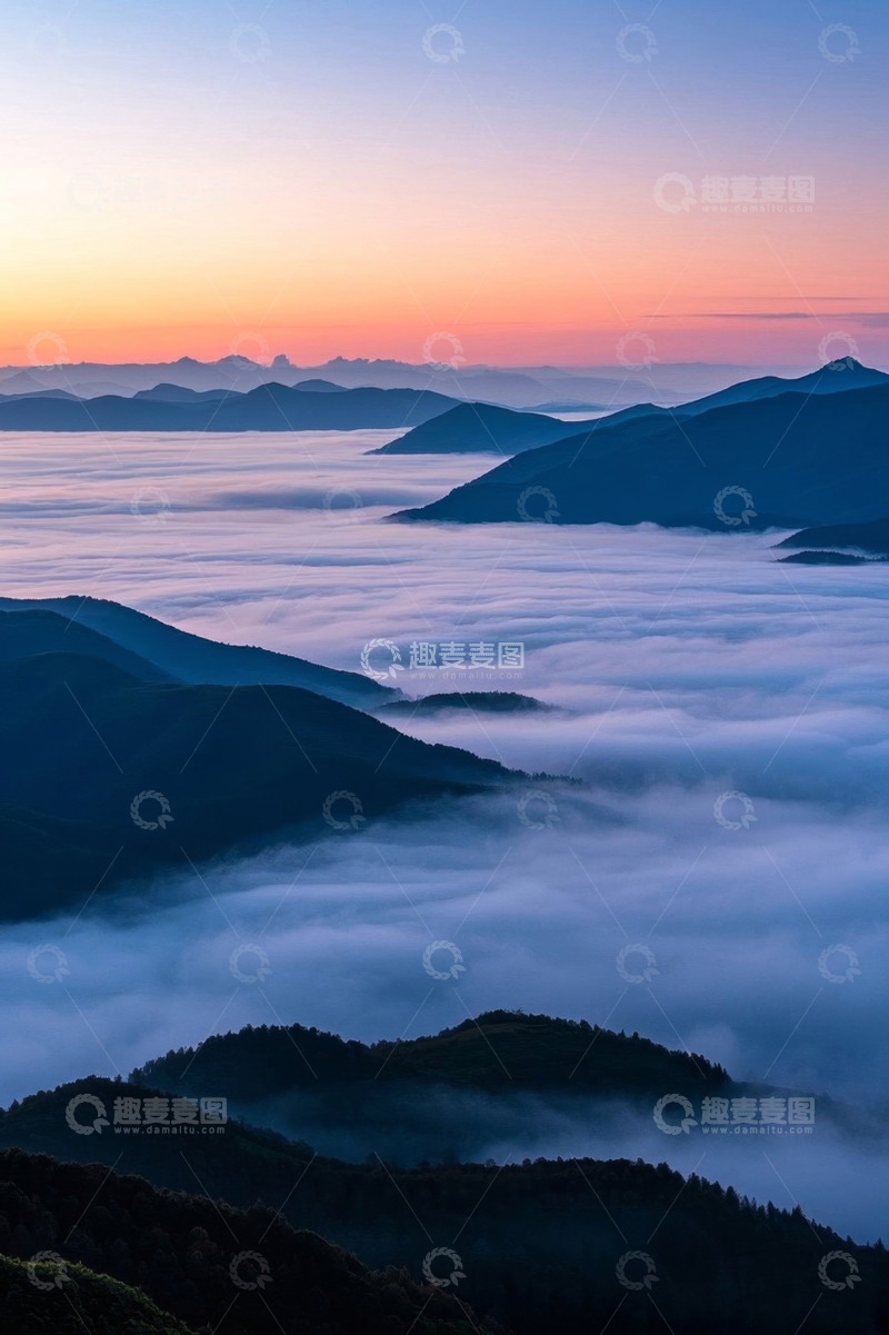 高清大图下载【趣麦麦图】山间云海日出美景