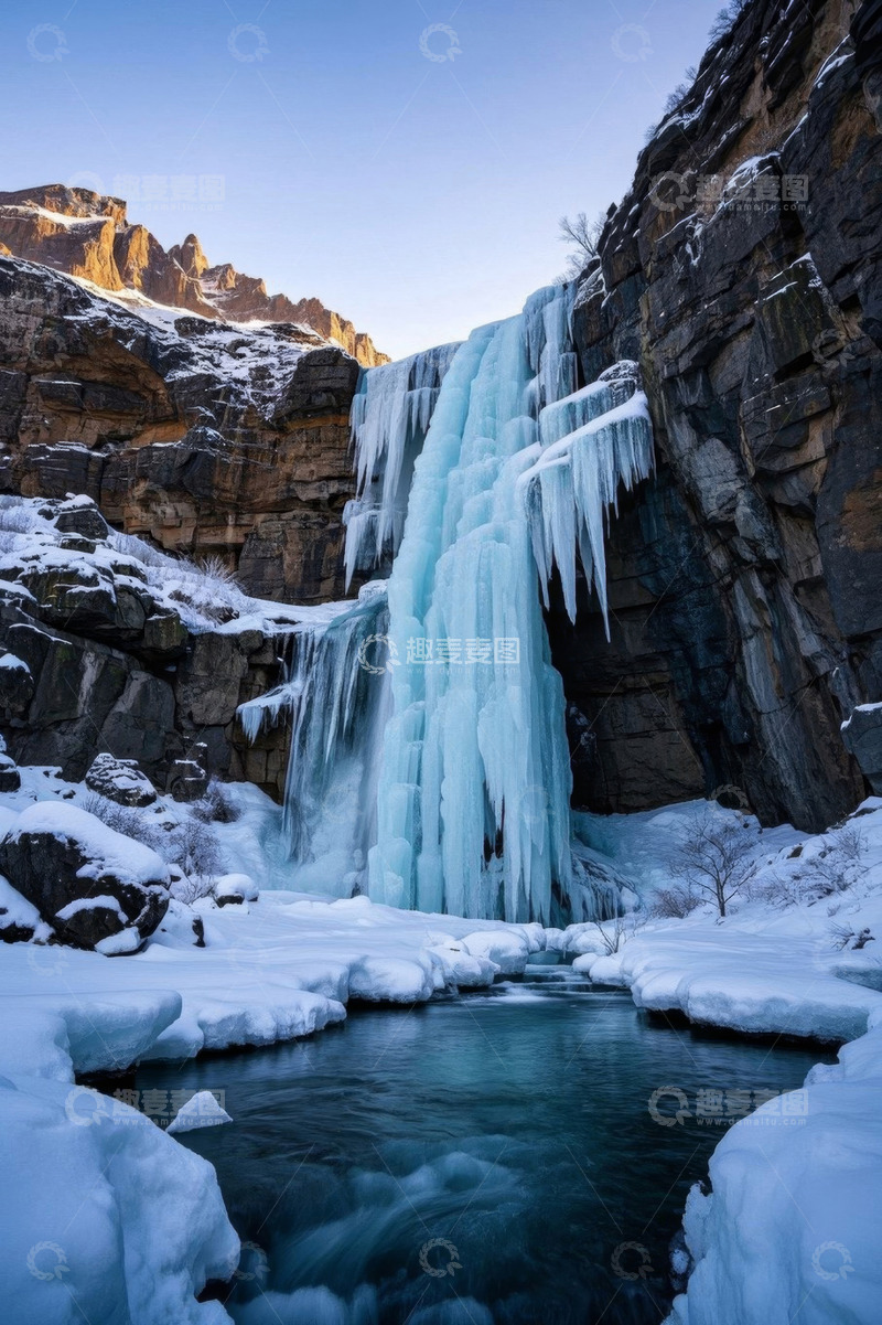 高清大图下载【趣麦麦图】冬季山间冰瀑布景观
