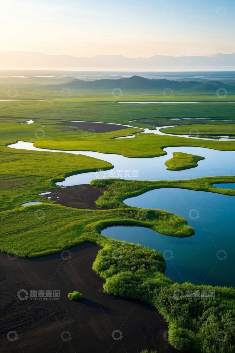 高清大图下载【趣麦麦图】航拍草原湿地风光全景