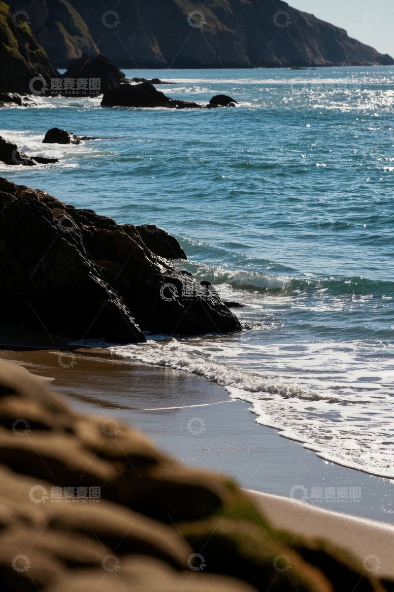 高清大图下载【趣麦麦图】海滩岩石与海浪景观