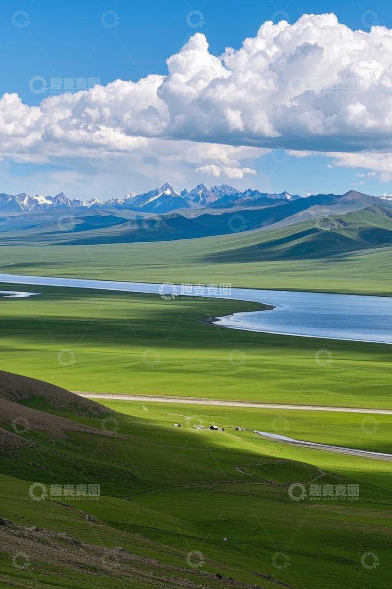 高清大图下载【趣麦麦图】草原湖泊雪山自然风光