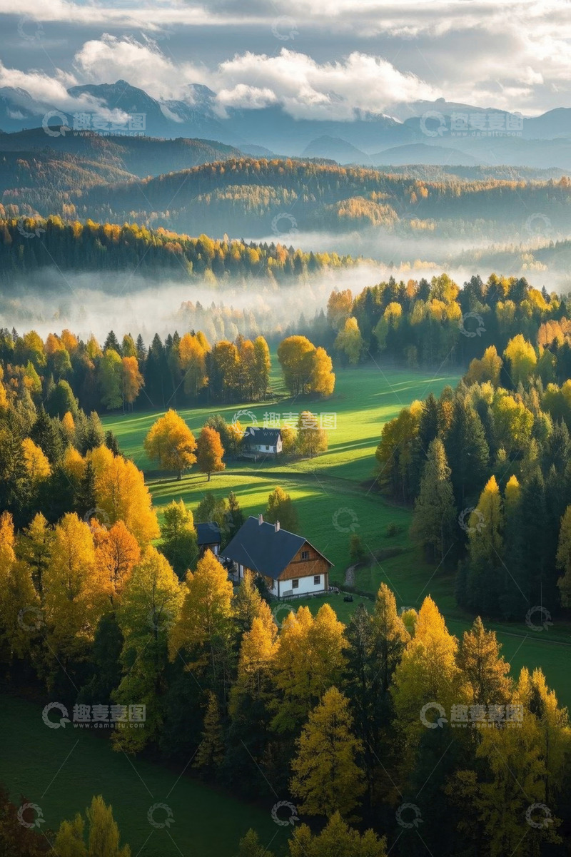 高清大图下载【趣麦麦图】秋日山林中的田园小屋景观